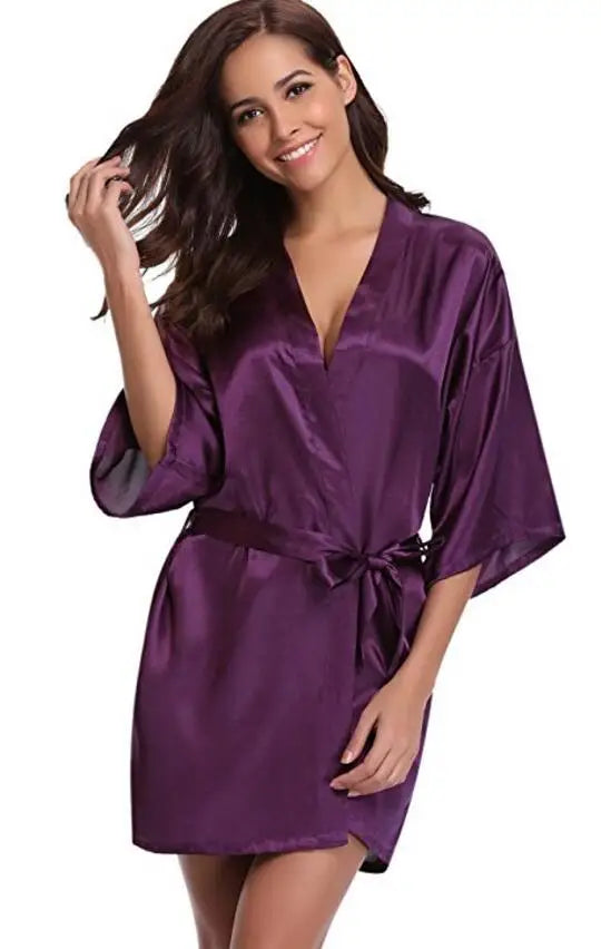 Peignoir Femme en Satin Court