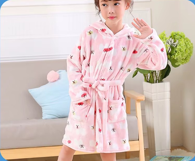 peignoir enfant rose nuages