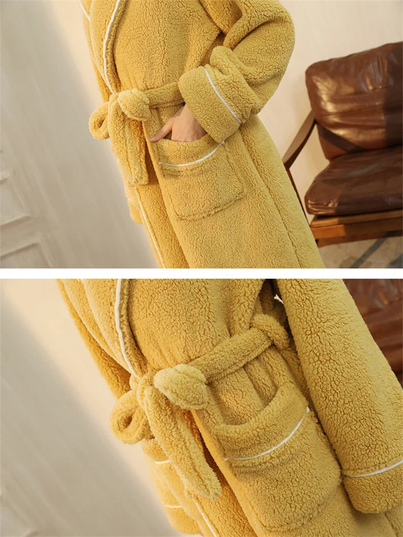 peignoir de bain femme épais polaire - détail tissu moelleux
